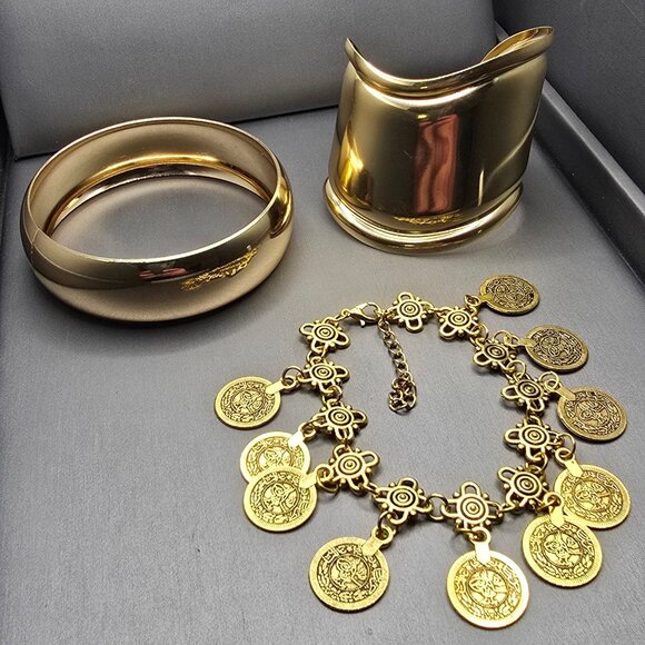 Gold Tone Bracelet Trio Cuff Bangles and Coin Charm Fashion Jewelry Anti Tarnish - Picture 14 of 14